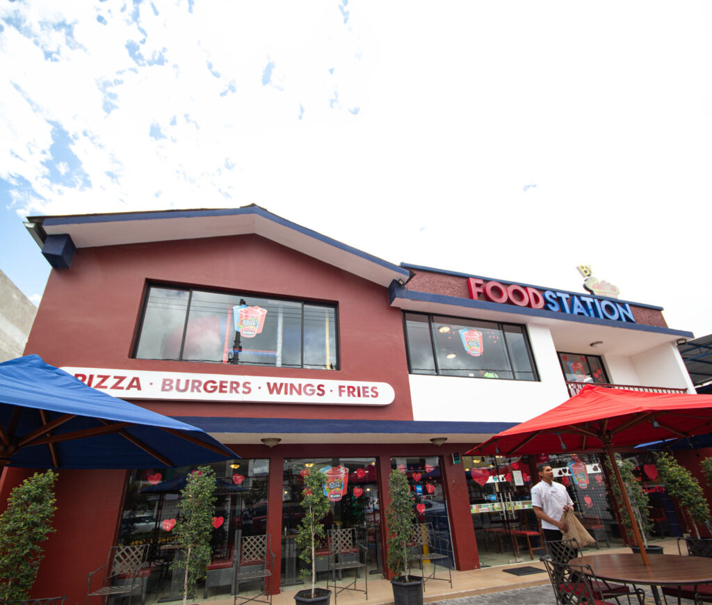 Food Station Latacunga